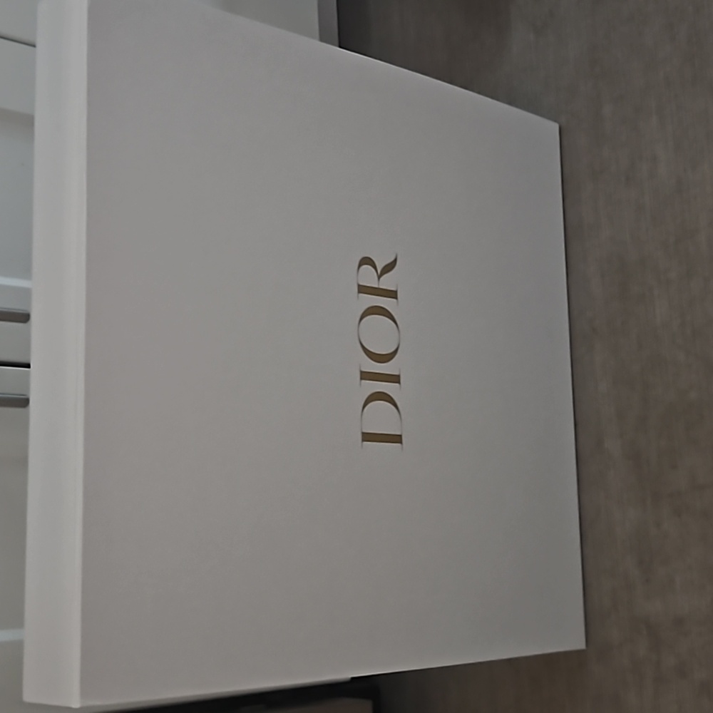 Large Dior gift box